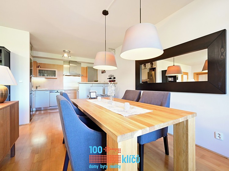 Pronájem bytu 3+kk 93 m² (Jednopodlažní) - foto 2