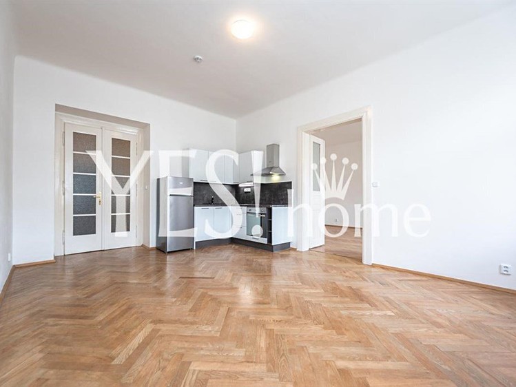 Pronájem bytu 2+kk 44 m² - foto 2