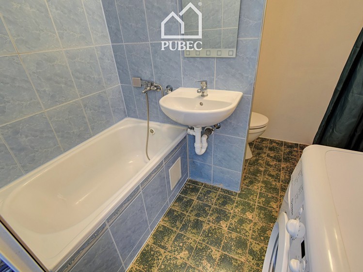 Pronájem bytu 1+kk 30 m² - foto 8