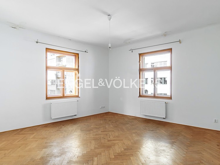 Pronájem bytu 3+1 113 m² - foto 1