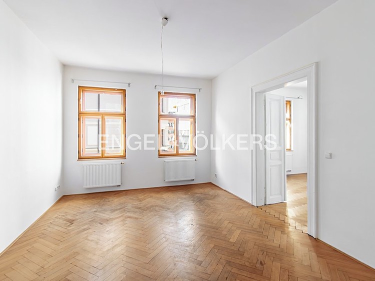 Pronájem bytu 3+1 113 m² - foto 2