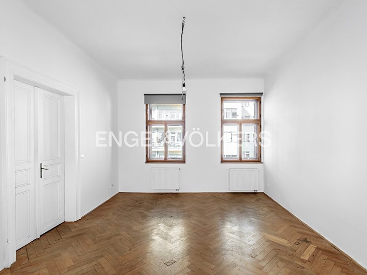 Pronájem bytu 3+1 113 m² - foto 5
