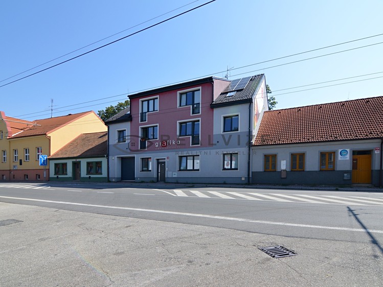 Pronájem bytu 1+kk 35 m² - foto 8