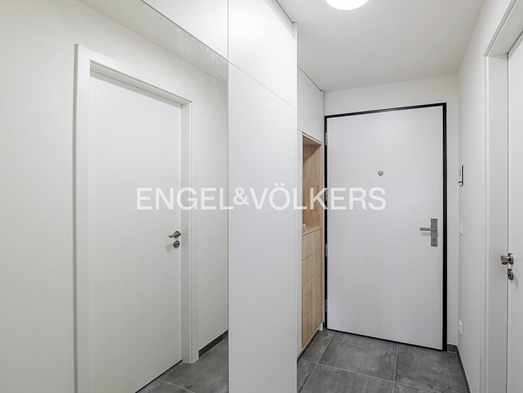 Pronájem bytu 1+kk 32 m² - foto 6