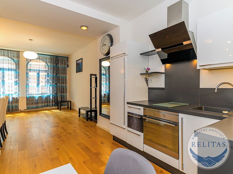 Pronájem bytu 2+kk 48 m² - foto 1