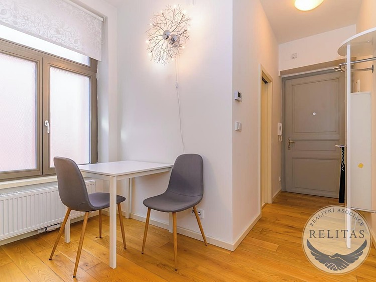Pronájem bytu 2+kk 48 m² - foto 6