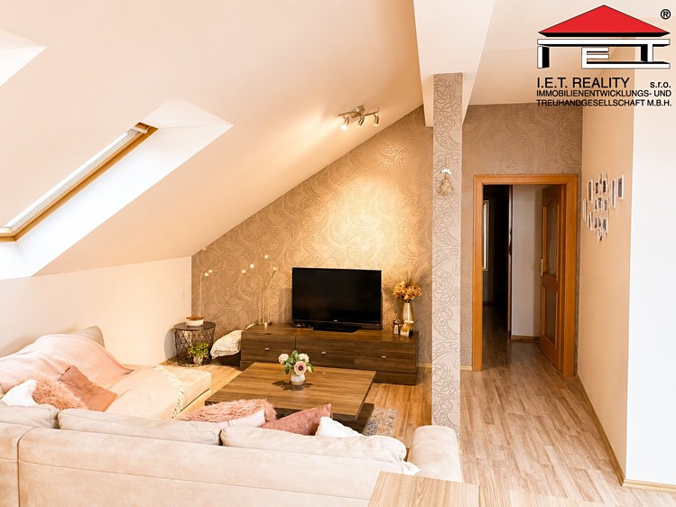 Pronájem bytu 3+kk 100 m² - foto 2