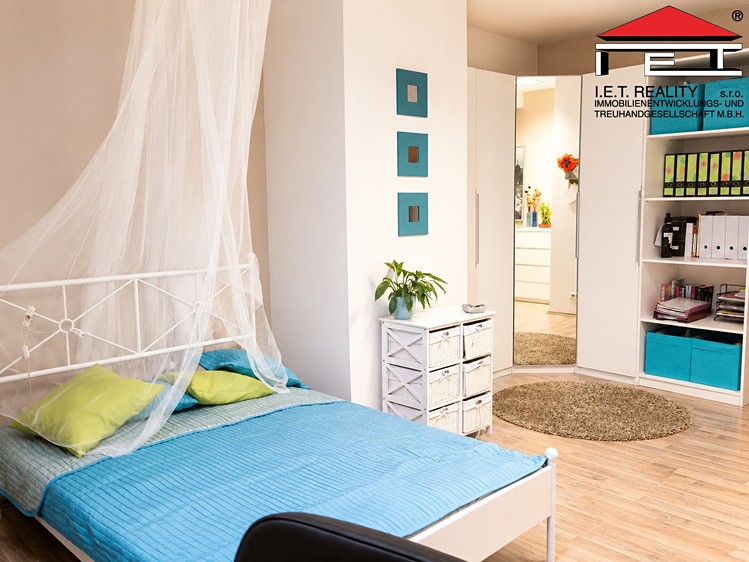 Pronájem bytu 3+kk 100 m² - foto 6