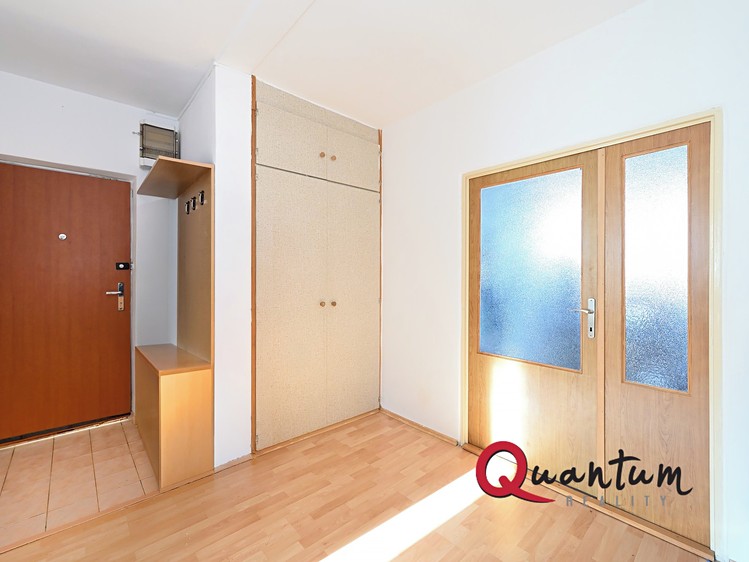 Pronájem bytu 2+1 57 m² - foto 4