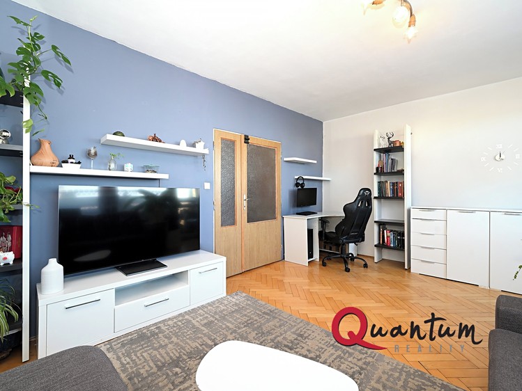 Pronájem bytu 2+1 57 m² - foto 8