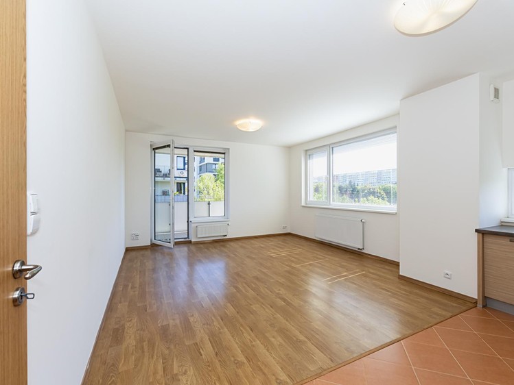 Pronájem bytu 3+kk 80 m² - foto 8