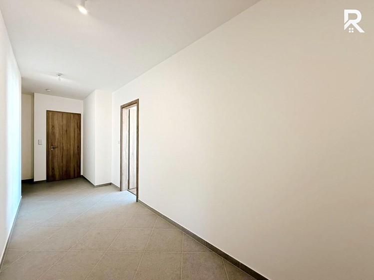 Pronájem bytu 3+kk 75 m² - foto 8