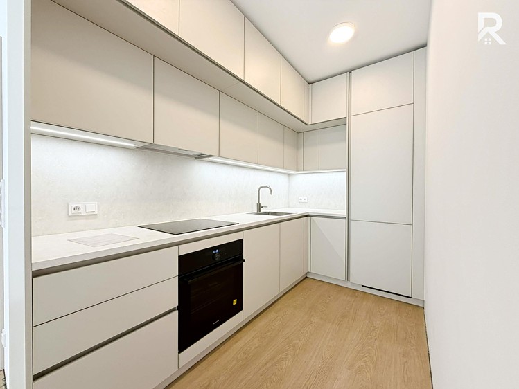 Pronájem bytu 2+kk 60 m² - foto 1