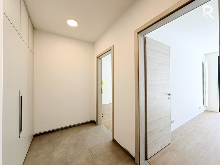 Pronájem bytu 2+kk 60 m² - foto 6