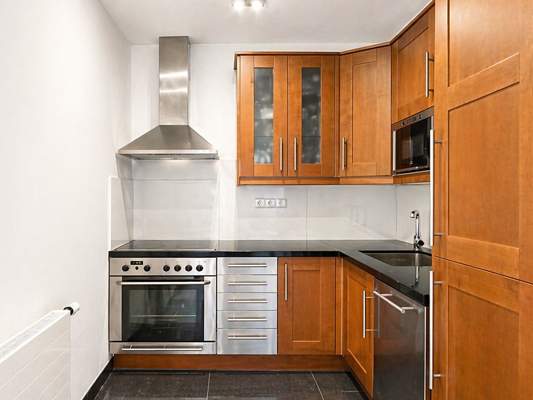 Pronájem bytu 2+kk 70 m² - foto 3