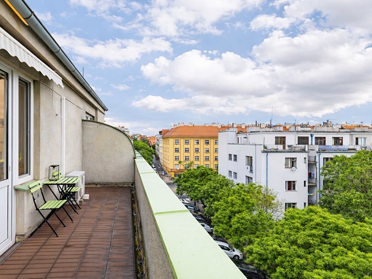 Pronájem bytu 1+kk 30 m² - foto 1