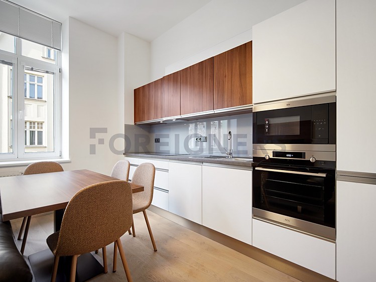 Pronájem bytu 3+kk 80 m² - foto 4