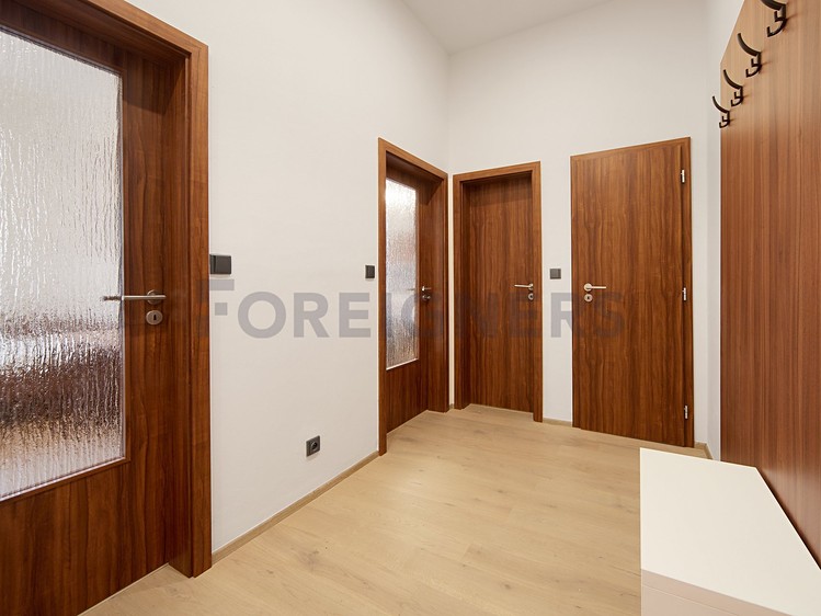 Pronájem bytu 3+kk 80 m² - foto 5