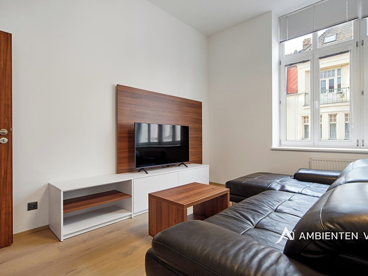 Pronájem bytu 3+kk 80 m² (Podkrovní) - foto 5
