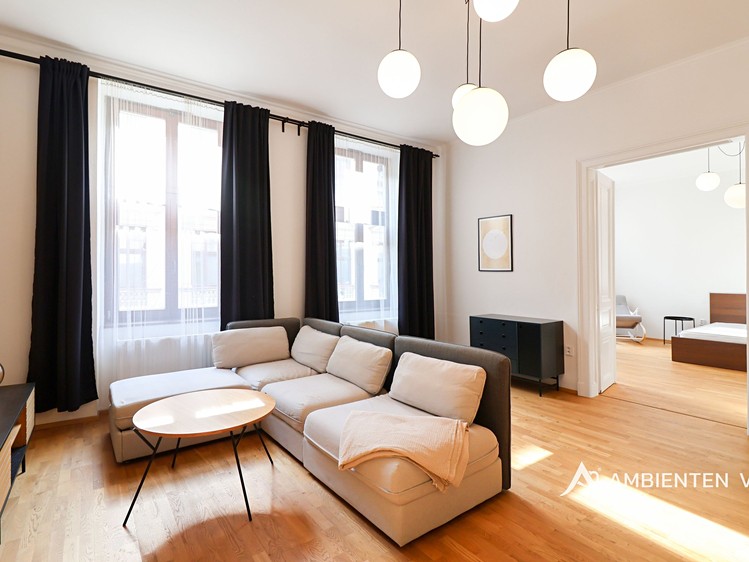 Pronájem bytu 3+1 143 m² (Jednopodlažní) - foto 1