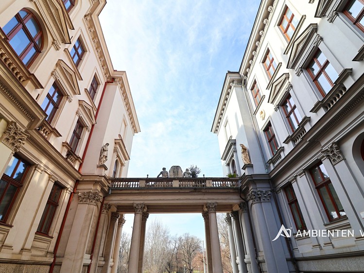 Pronájem bytu 3+1 143 m² (Jednopodlažní) - foto 2
