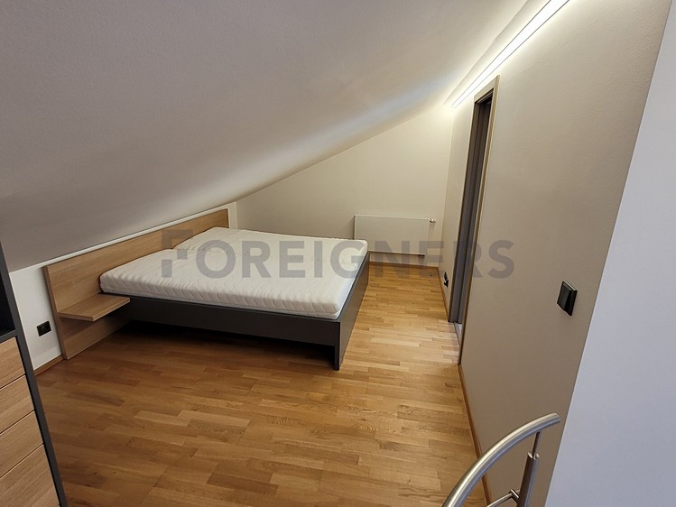 Pronájem bytu 2+kk 53 m² - foto 4