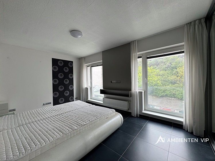 Pronájem bytu 3+kk 83 m² - foto 2