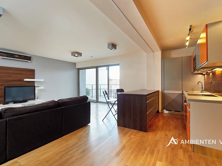 Pronájem bytu 2+kk 87 m² - foto 3