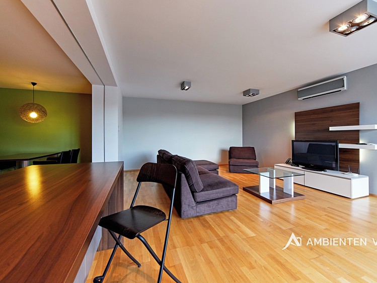 Pronájem bytu 2+kk 87 m² - foto 8