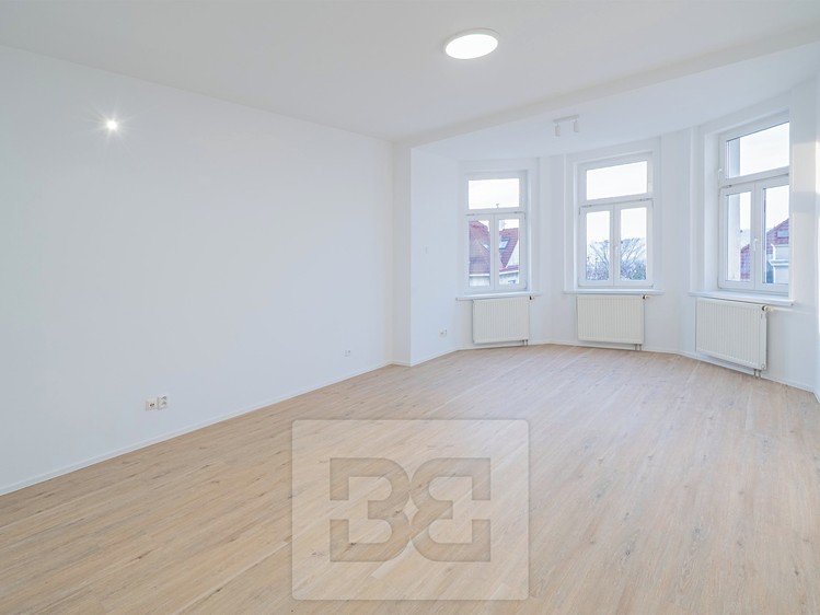 Pronájem bytu 3+1 110 m² - foto 6