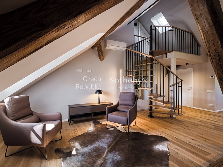 Pronájem bytu 3+kk 118 m² (Mezonet) - foto 7
