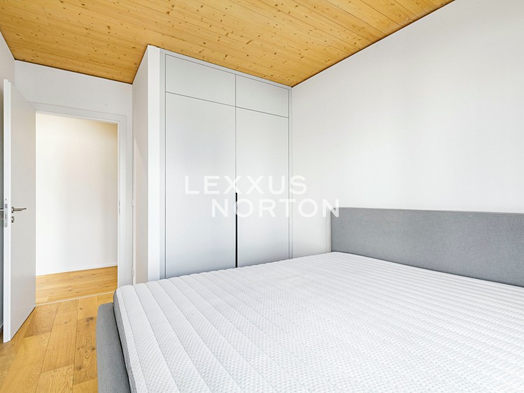 Pronájem bytu 3+kk 68 m² - foto 5