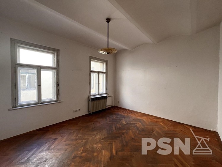Pronájem bytu atypické 884 m² - foto 6