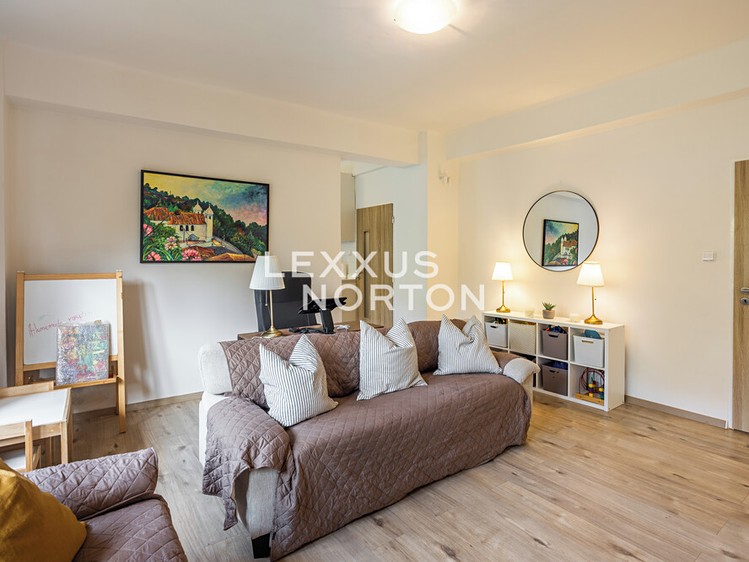 Pronájem bytu 2+1 60 m² - foto 5