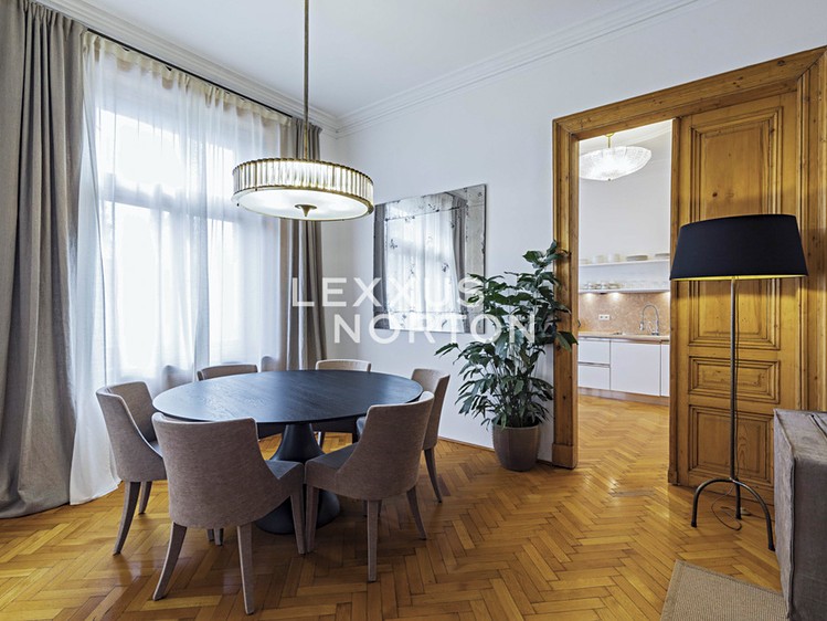 Pronájem bytu 5+1 171 m² - foto 5