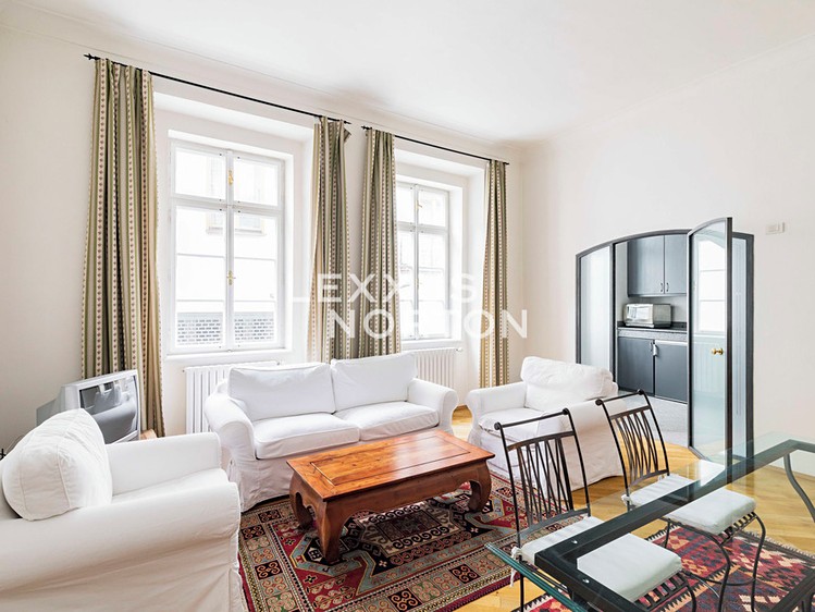 Pronájem bytu 2+1 73 m² - foto 2