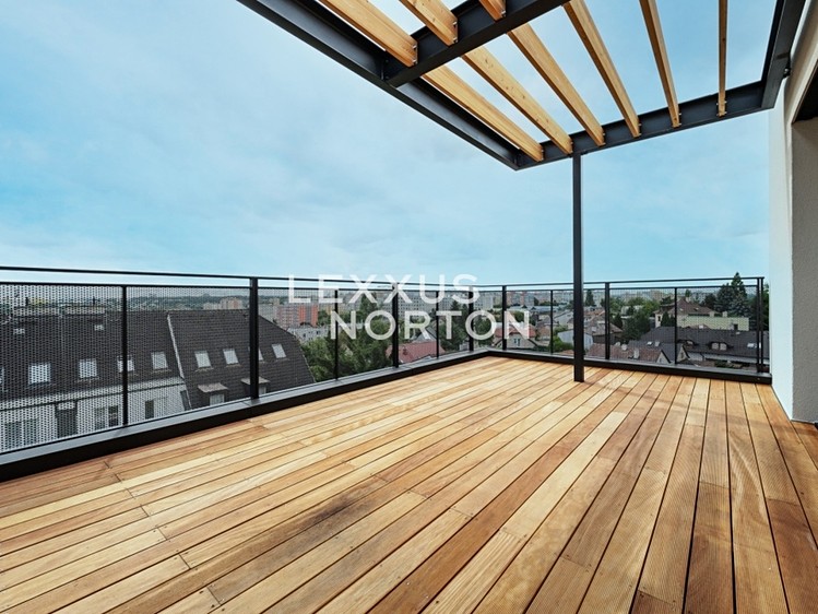 Pronájem bytu 4+kk 110 m² - foto 4
