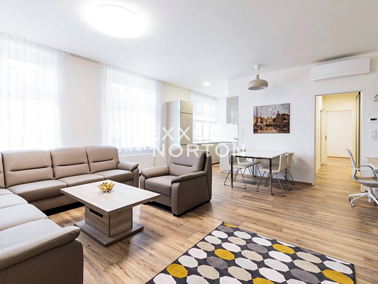 Pronájem bytu 2+kk 73 m² - foto 1