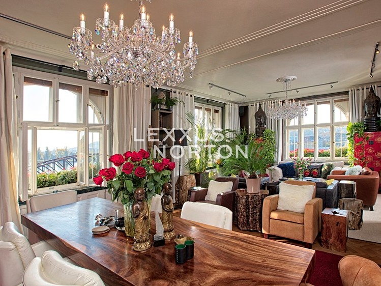Pronájem bytu 6 pokojů a více 600 m² - foto 1