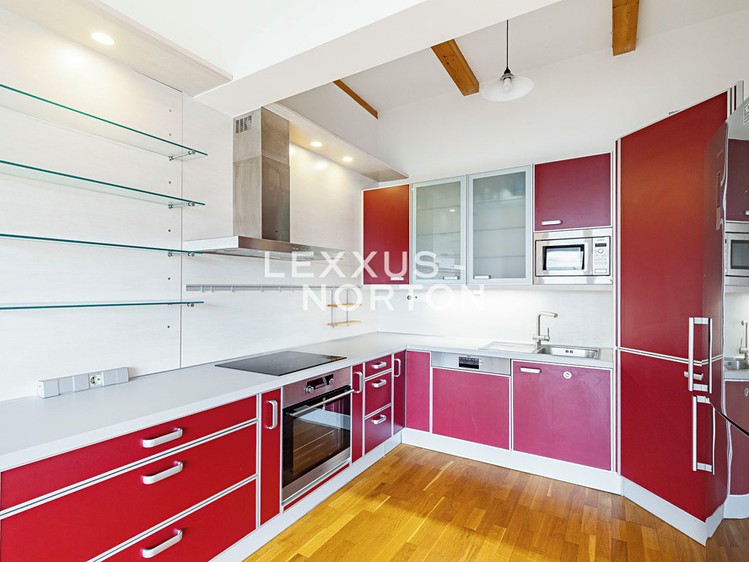 Pronájem bytu 3+kk 107 m² - foto 4