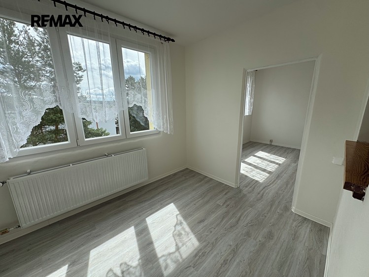 Pronájem bytu 2+kk 35 m² (Jednopodlažní) - foto 4