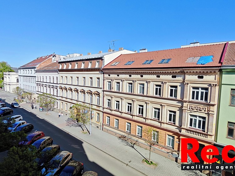Pronájem bytu 2+1 57 m² - foto 6