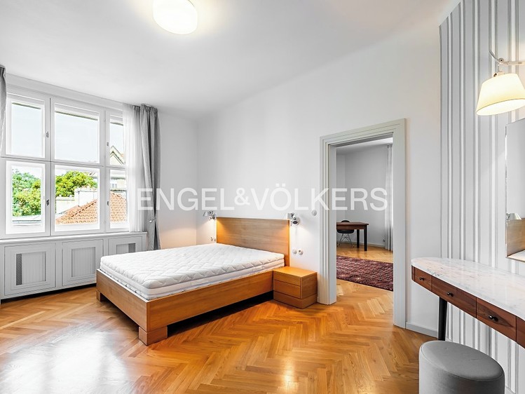 Pronájem bytu 3+1 142 m² - foto 6