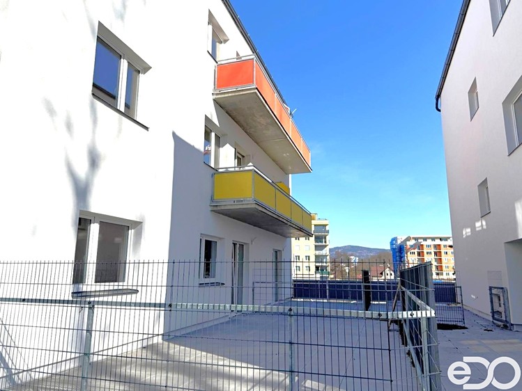 Pronájem bytu 2+kk 47 m² (Jednopodlažní) - foto 8