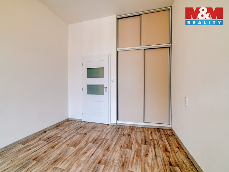 Pronájem bytu 1+1 48 m² - foto 7