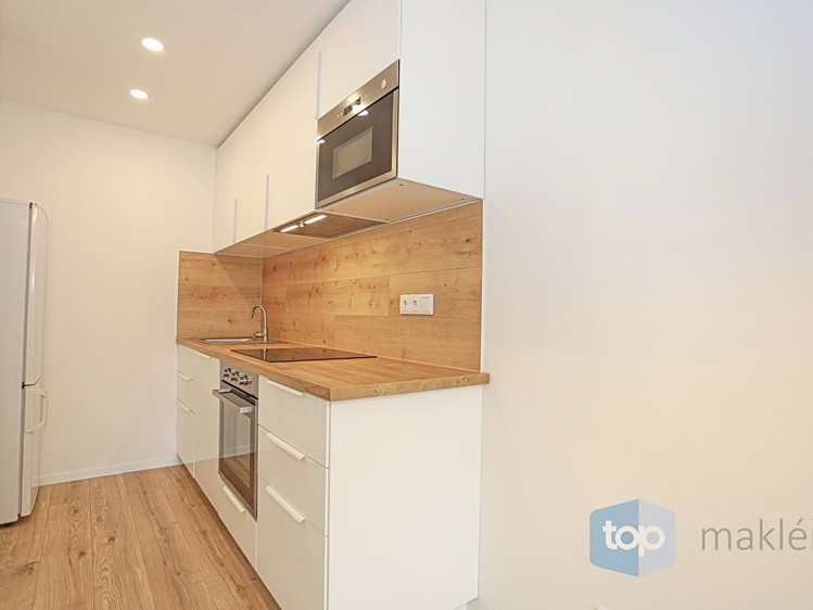 Pronájem bytu 2+kk 45 m² (Jednopodlažní) - foto 4