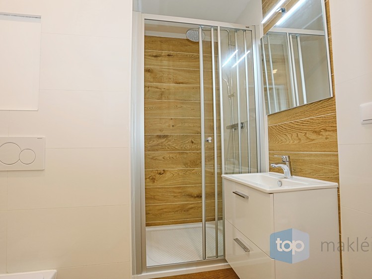 Pronájem bytu 2+kk 45 m² (Jednopodlažní) - foto 7