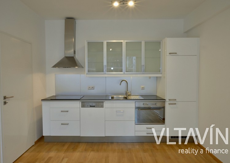 Pronájem bytu 2+kk 62 m² - foto 1