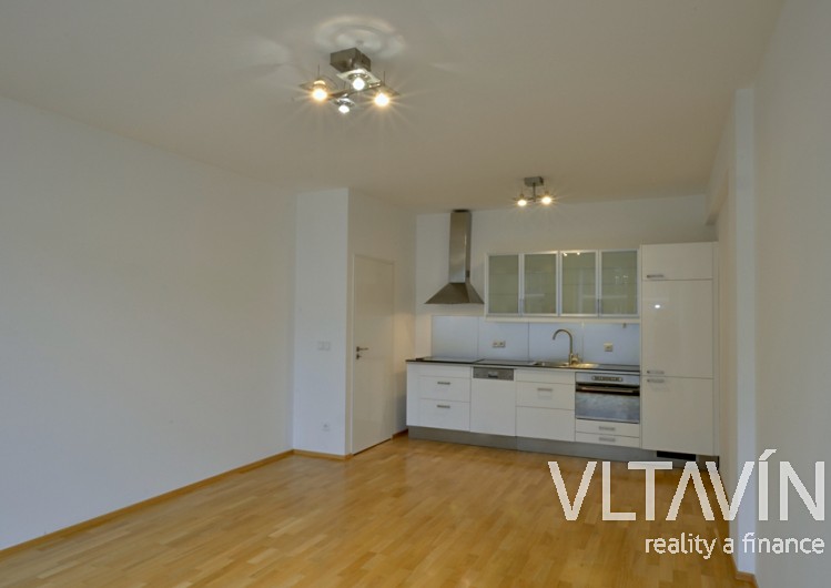 Pronájem bytu 2+kk 62 m² - foto 2