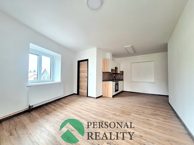 Pronájem bytu 1+kk 28 m² - foto 4